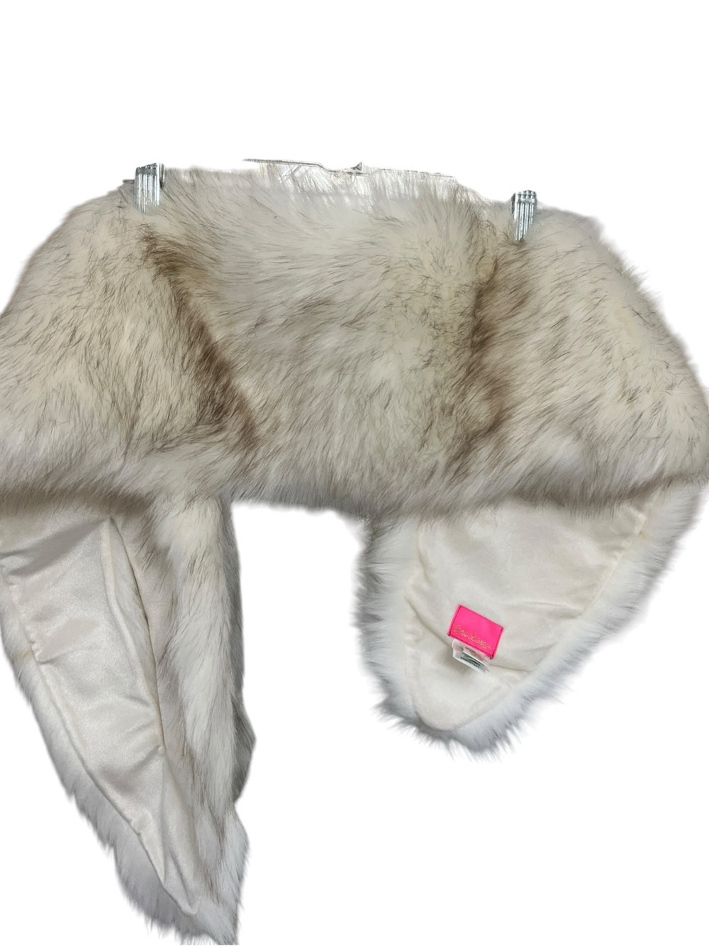NWOT Lilly Pulitzer Cream Faux Fur Collar Scarf